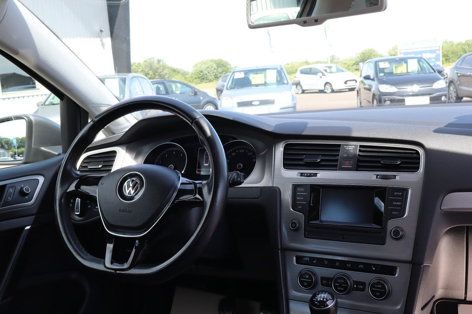 VW Golf VII 1,4 TSi 122 Comfortline Variant BMT 5d
