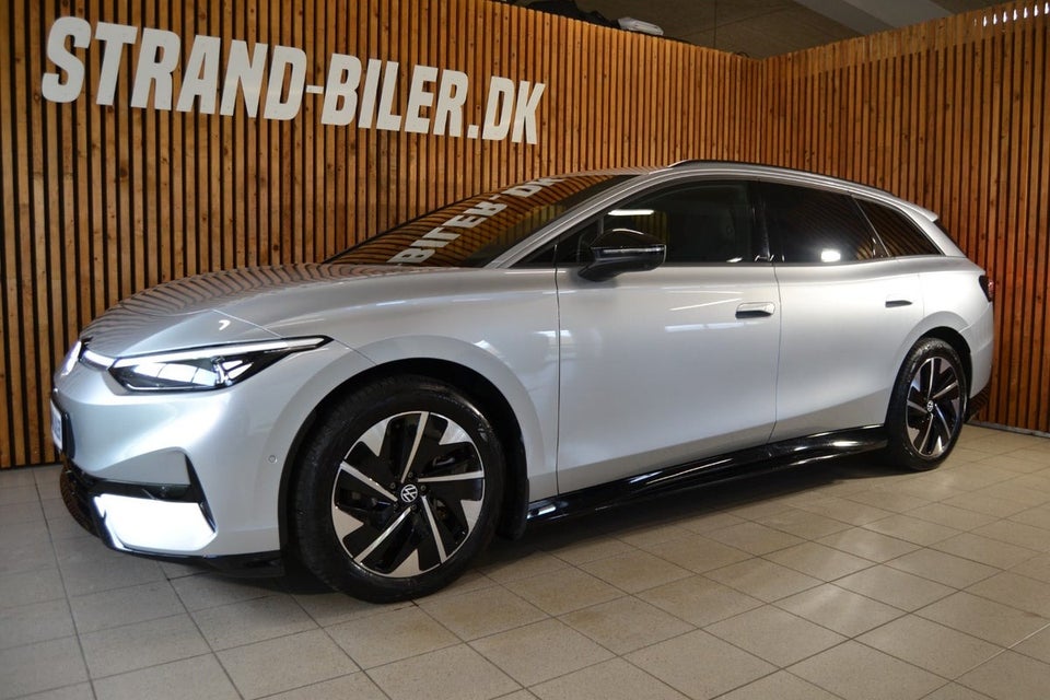 VW ID.7 77 Style Tourer 5d