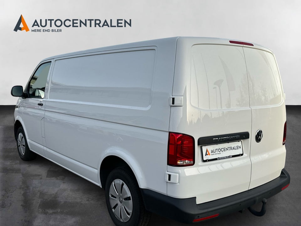 VW Transporter 2,0 TDi 150 Kassevogn lang