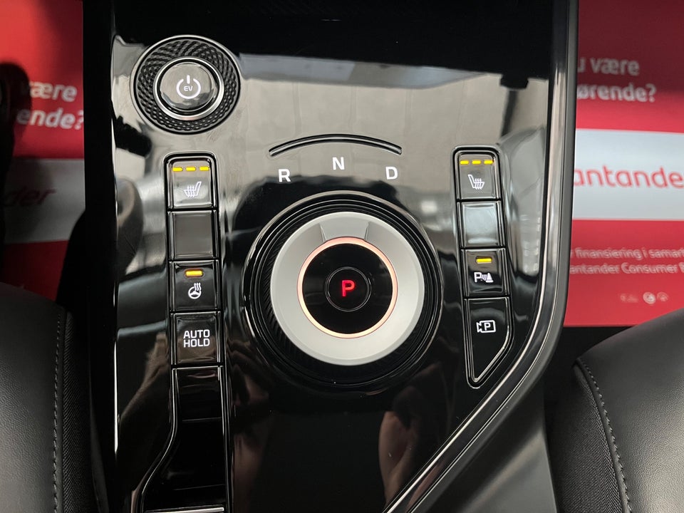 Kia Niro 64 EV Access Plus 5d