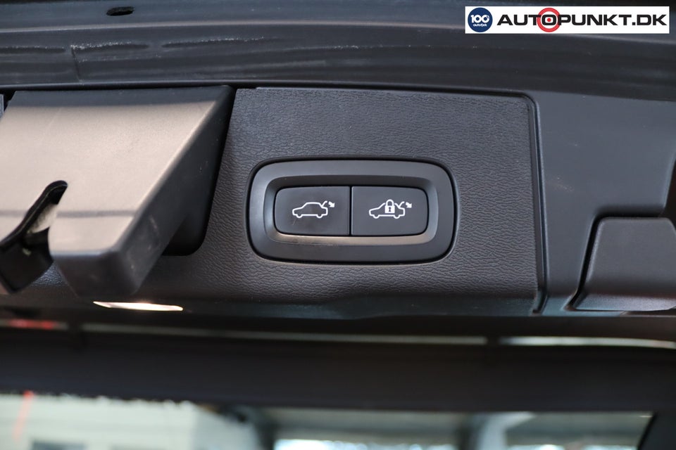 Volvo XC60 2,0 B4 197 Inscription aut. 5d