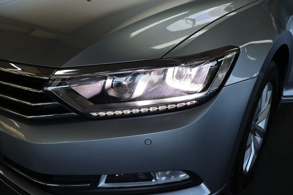 VW Passat 2,0 TDi 150 Comfortline Premium Variant DSG 5d