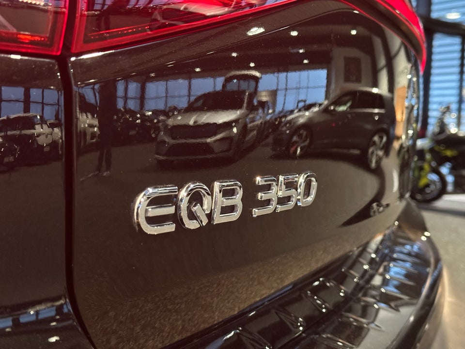 Mercedes EQB350 AMG Line 4Matic 5d