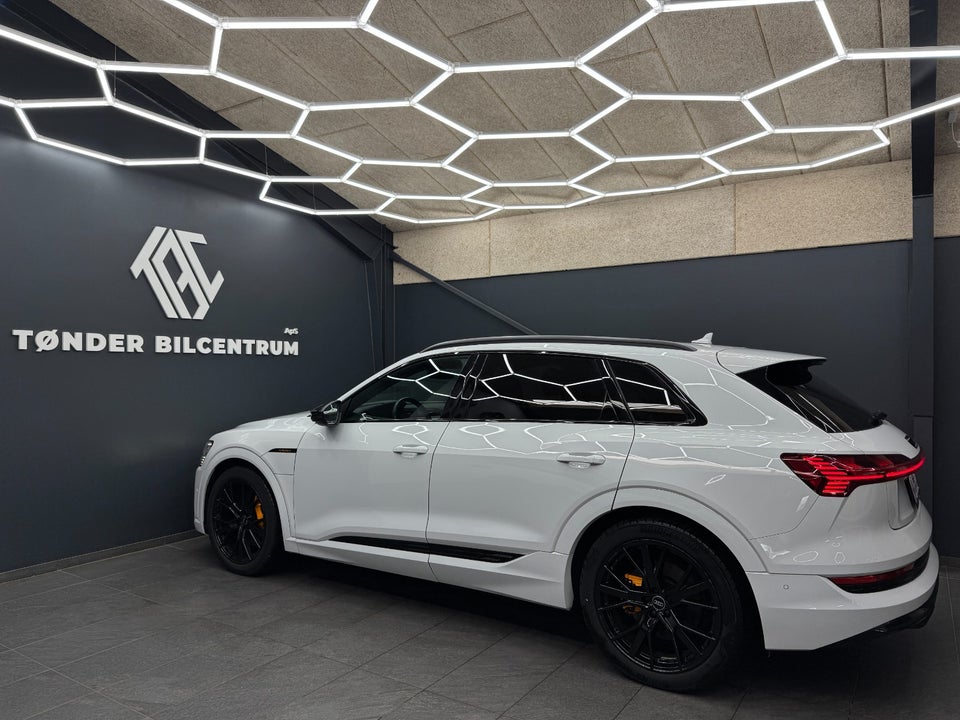 Audi e-tron 55 Black Edition S-line quattro 5d