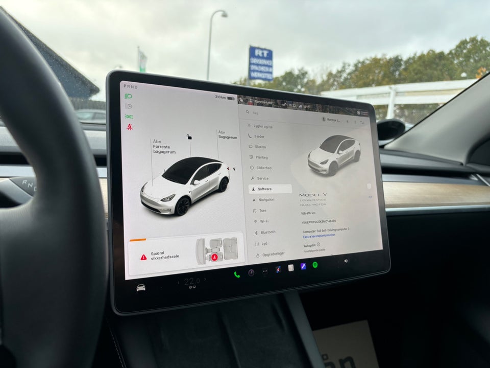 Tesla Model Y Long Range AWD 5d