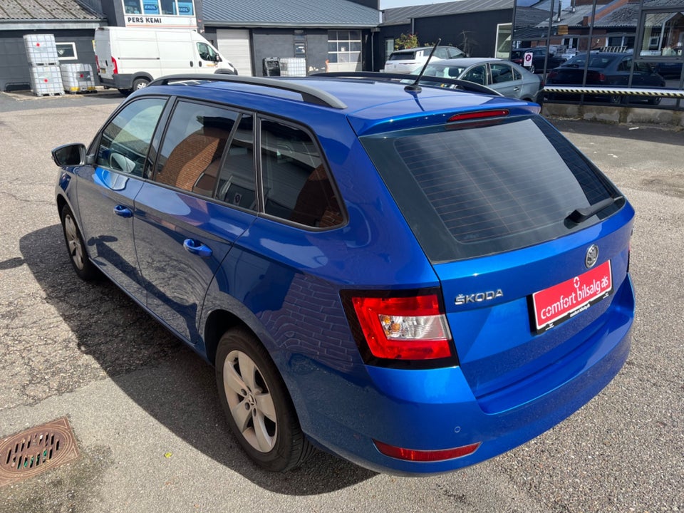 Skoda Fabia 1,0 MPi 75 Ambition Combi 5d