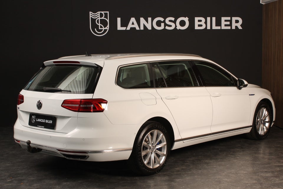 VW Passat 1,4 GTE Variant DSG 5d