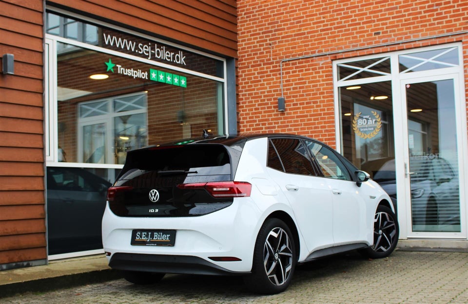 VW ID.3 58 Family 5d