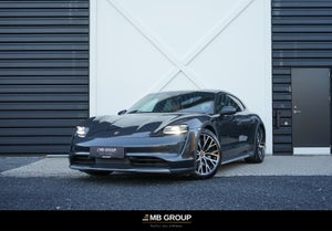 Porsche Taycan 4S, modelår 2021, 110,000 km