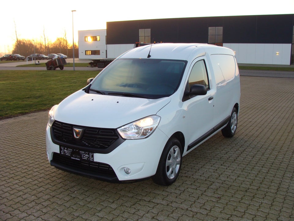 Dacia Dokker 1,5 dCi 95 Essential Tekno Van 5d