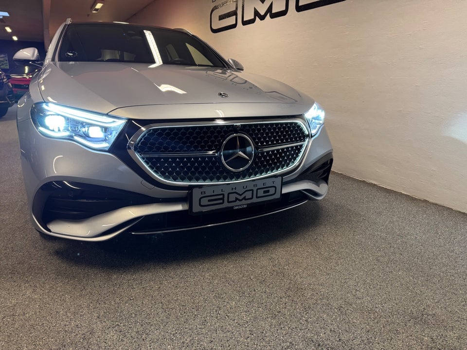 Mercedes E300 e 2,0 AMG Line stc. aut. 5d