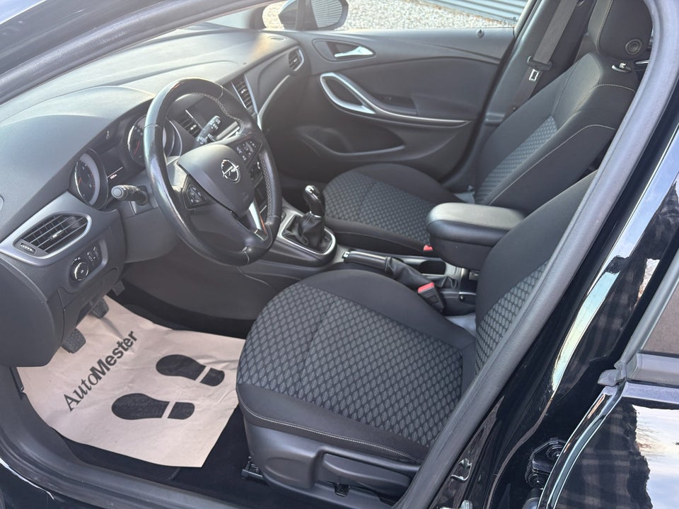 Opel Astra 1,2 T 110 Edition Sports Tourer 5d