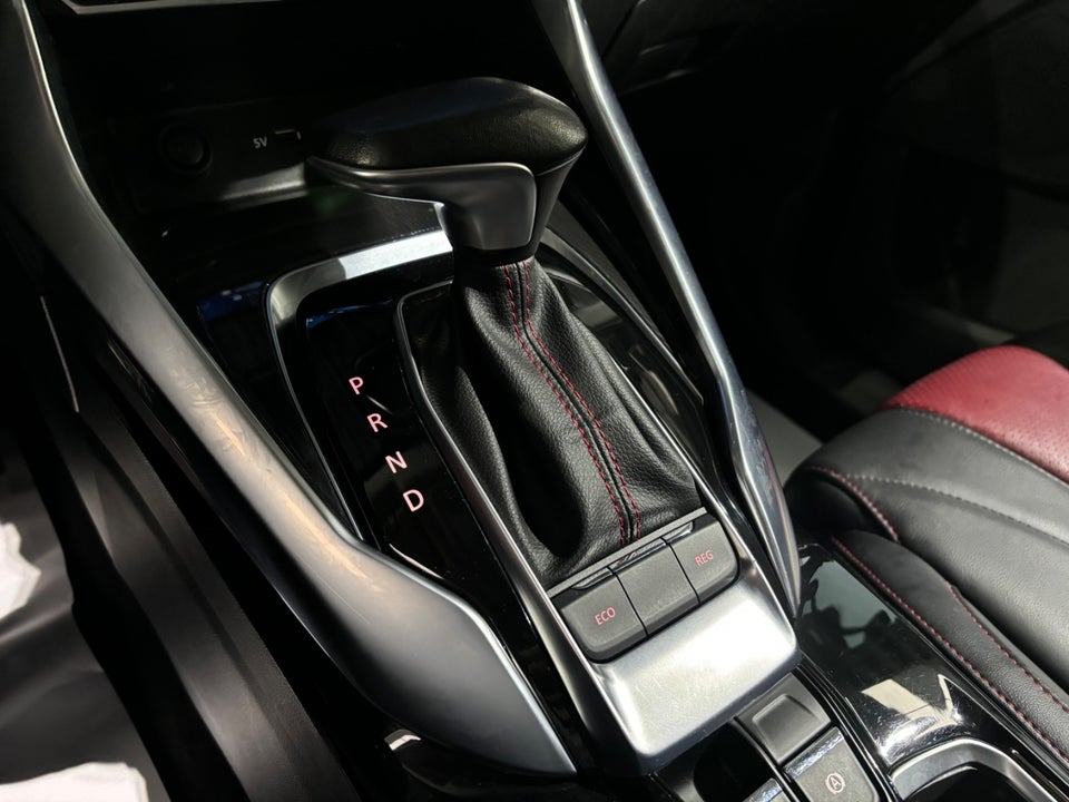 Maxus Euniq5 52 Exclusive 7prs 5d