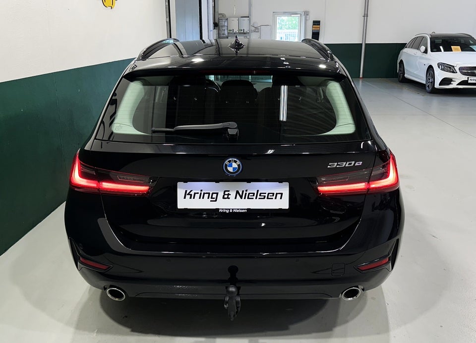 BMW 330e 2,0 Touring Sport Line aut. 5d