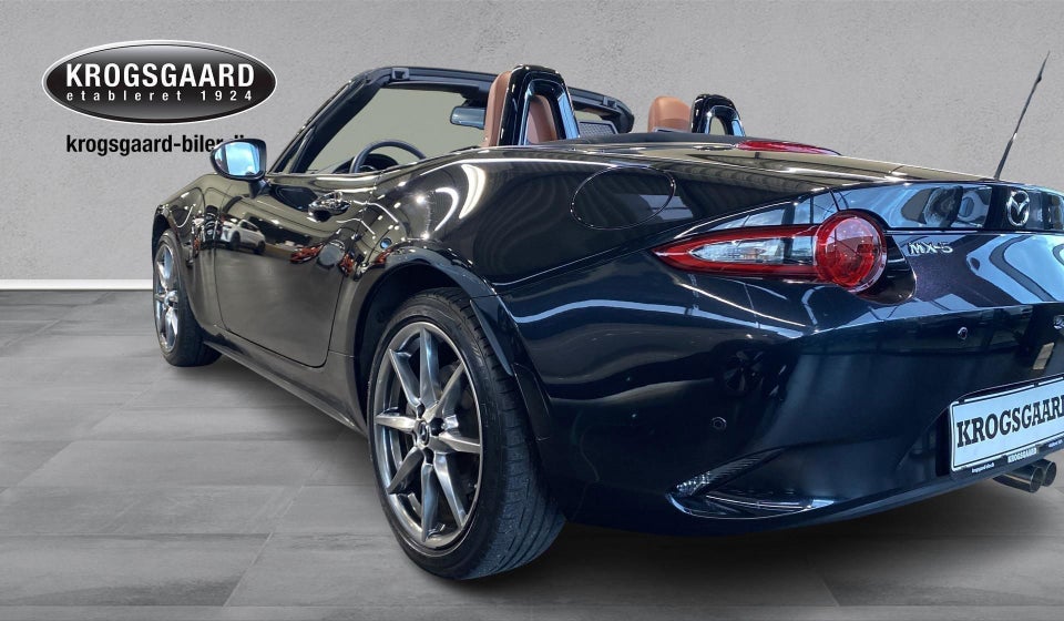 Mazda MX-5 2,0 SkyActiv-G 184 Roadster Cosmo 2d