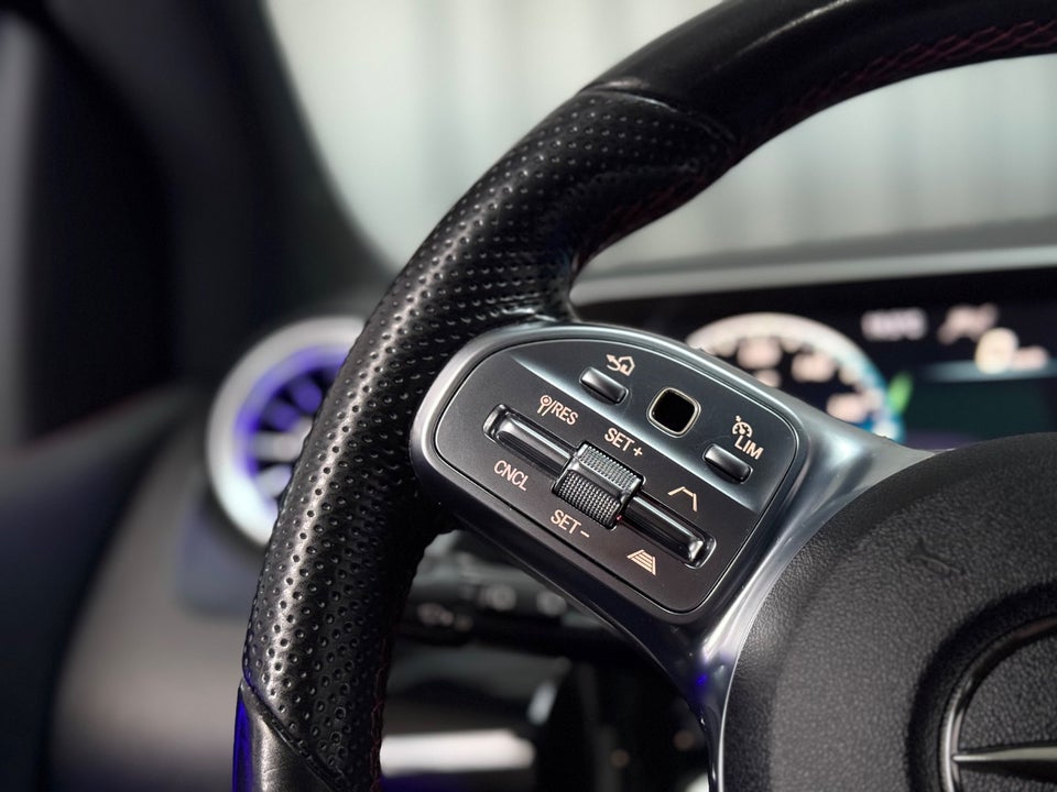 Mercedes B220 d 2,0 AMG Line aut. 5d