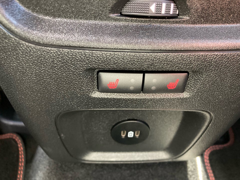 Ford Kuga 2,5 PHEV ST-Line X CVT 5d