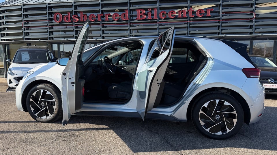 VW ID.3 59 Style+ 5d