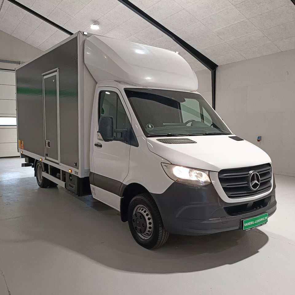 Mercedes Sprinter 516 2,2 CDi A3 Chassis RWD 2d