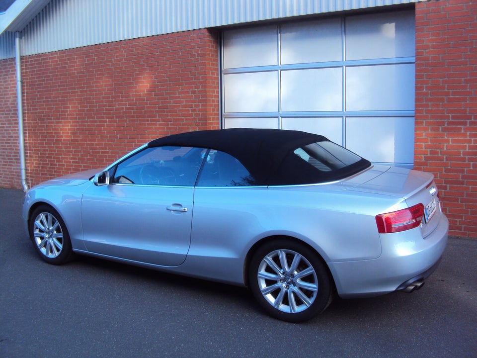 Audi A5 1,8 TFSi 160 Cabriolet 2d