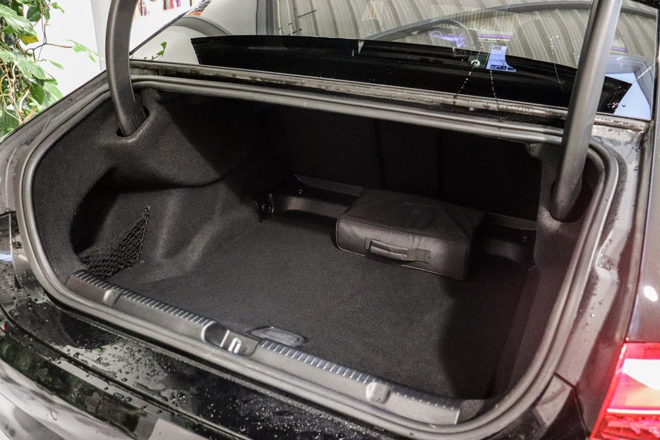 Mercedes EQE350 AMG Line 4d