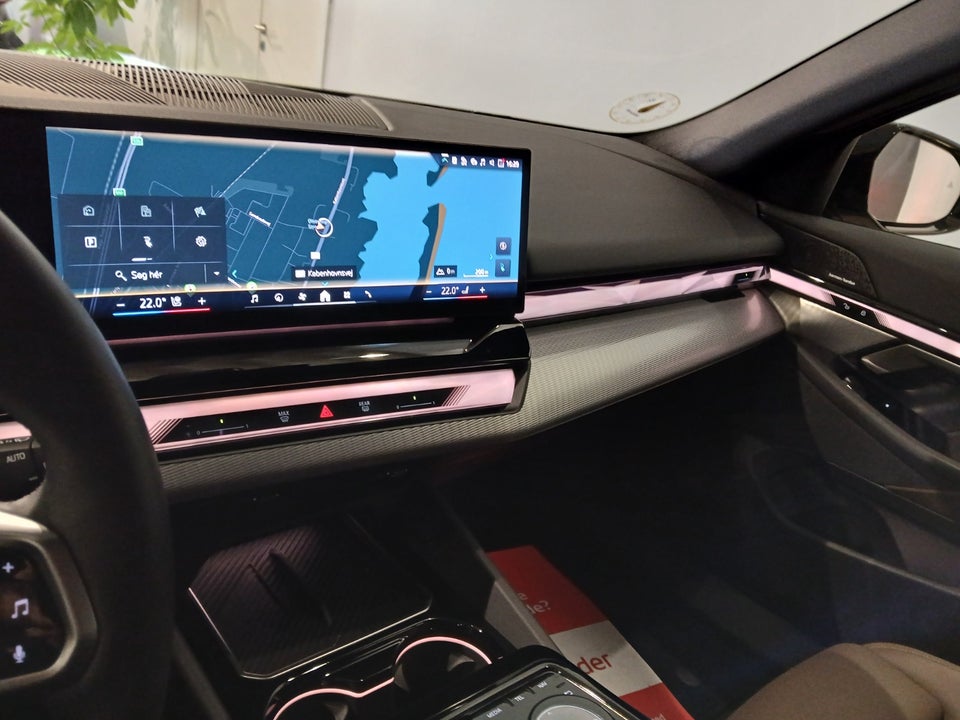 BMW i5 eDrive40 Touring Fully Charged 5d