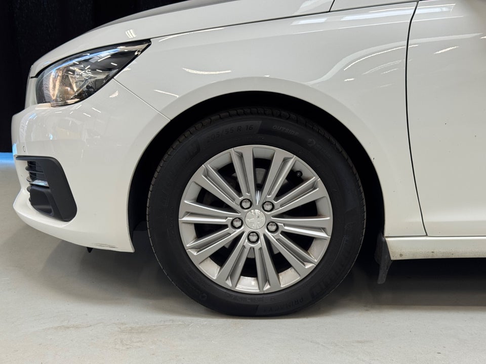 Peugeot 308 1,5 BlueHDi 130 Allure Pack SW EAT8 Van 5d