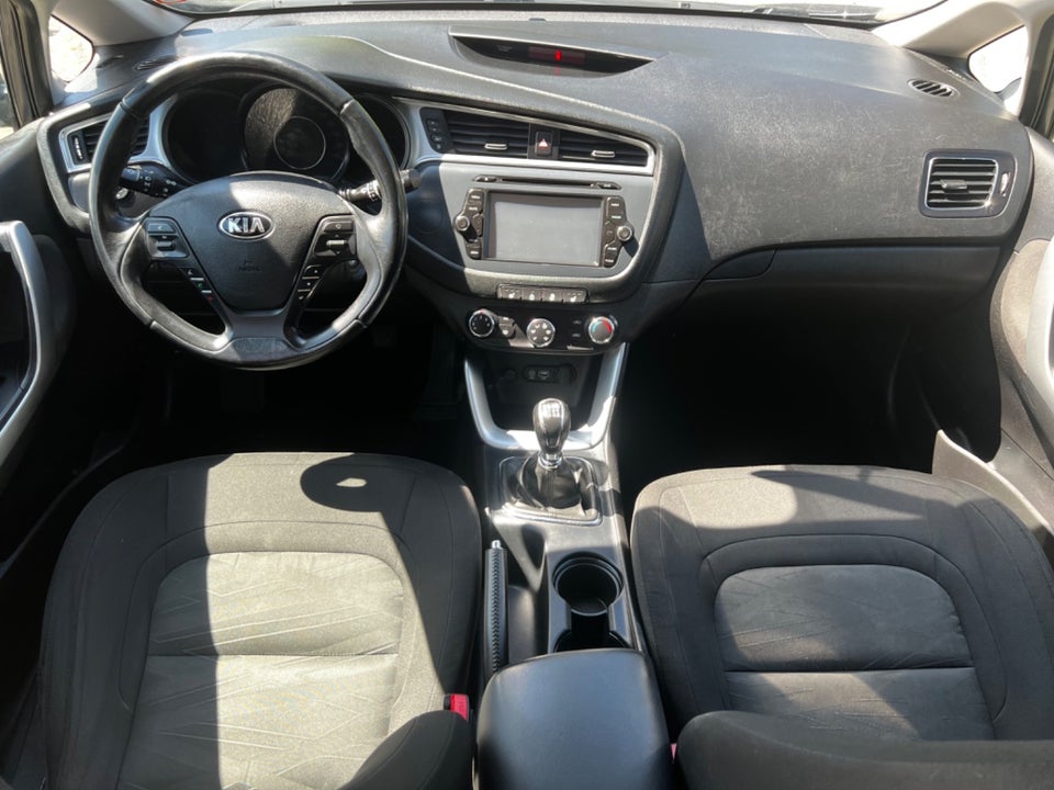 Kia Ceed 1,4 CVVT Style+ Clim 5d