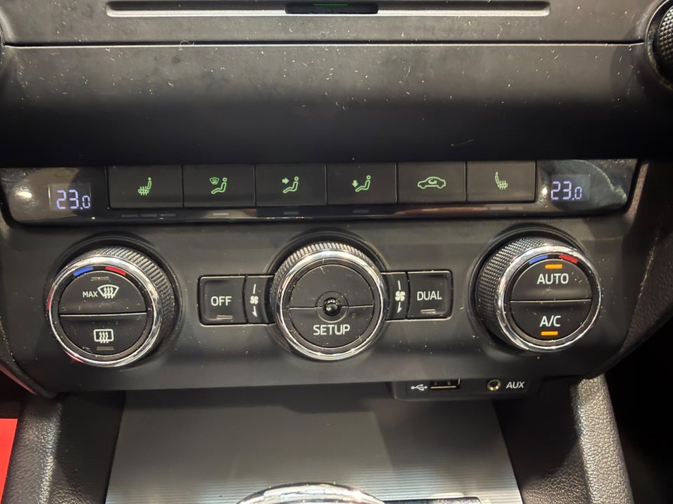 Skoda Octavia 1,4 TSi 140 Elegance DSG 5d