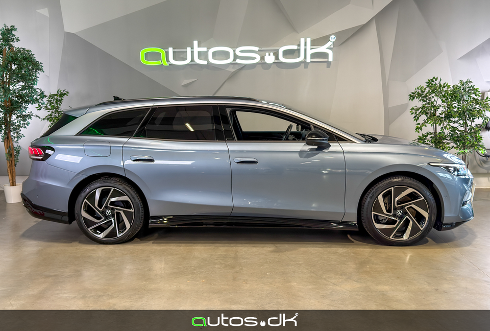 VW ID.7 77 Style Tourer 5d