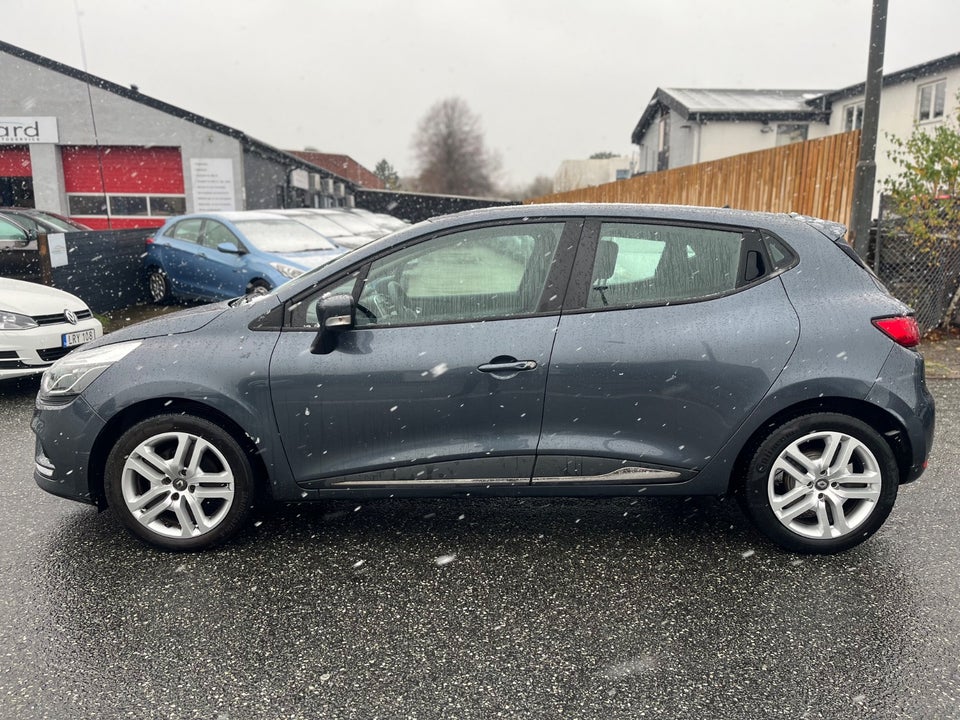 Renault Clio IV 0,9 TCe 90 Business Sport Tourer 5d