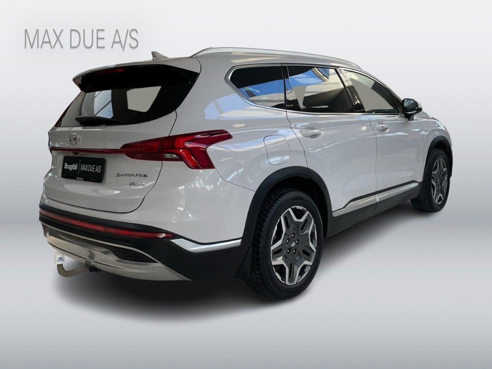 Hyundai Santa Fe 1,6 PHEV Essential aut. 4WD 7prs 5d