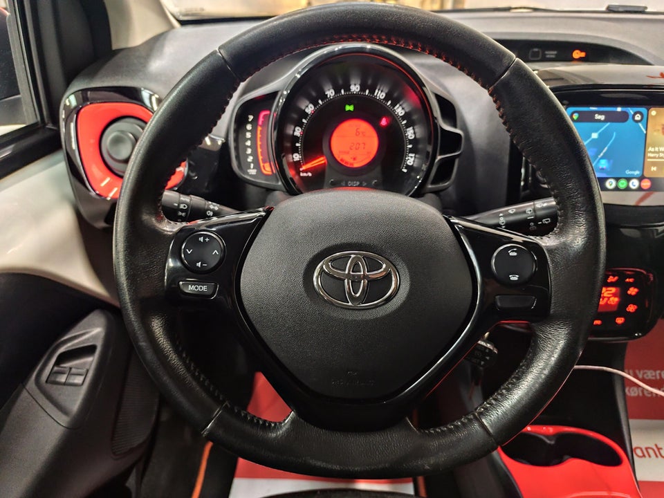 Toyota Aygo 1,0 VVT-i x-style 5d