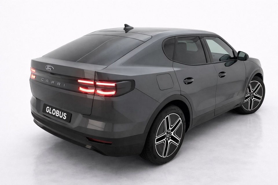 Ford Capri 79 Premium Extended Range AWD 5d