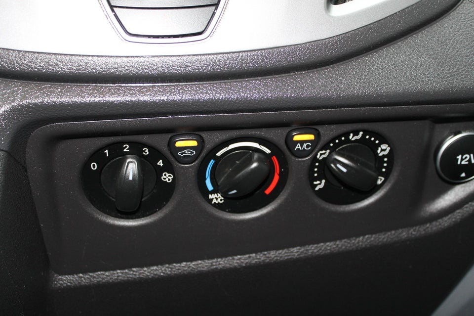 Ford Transit 350 L2 Chassis 2,0 TDCi 130 Trend H1 RWD