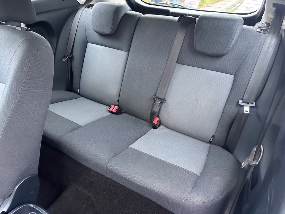 Ford Fiesta 1,25 60 Titanium 3d