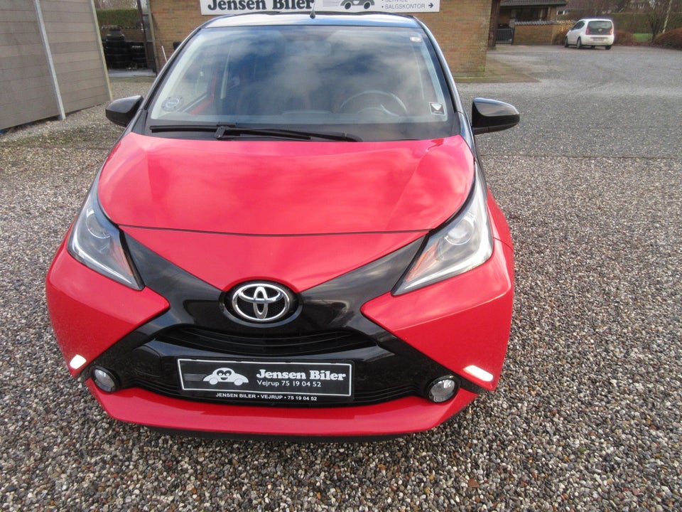 Toyota Aygo 1,0 VVT-i x-cite 5d