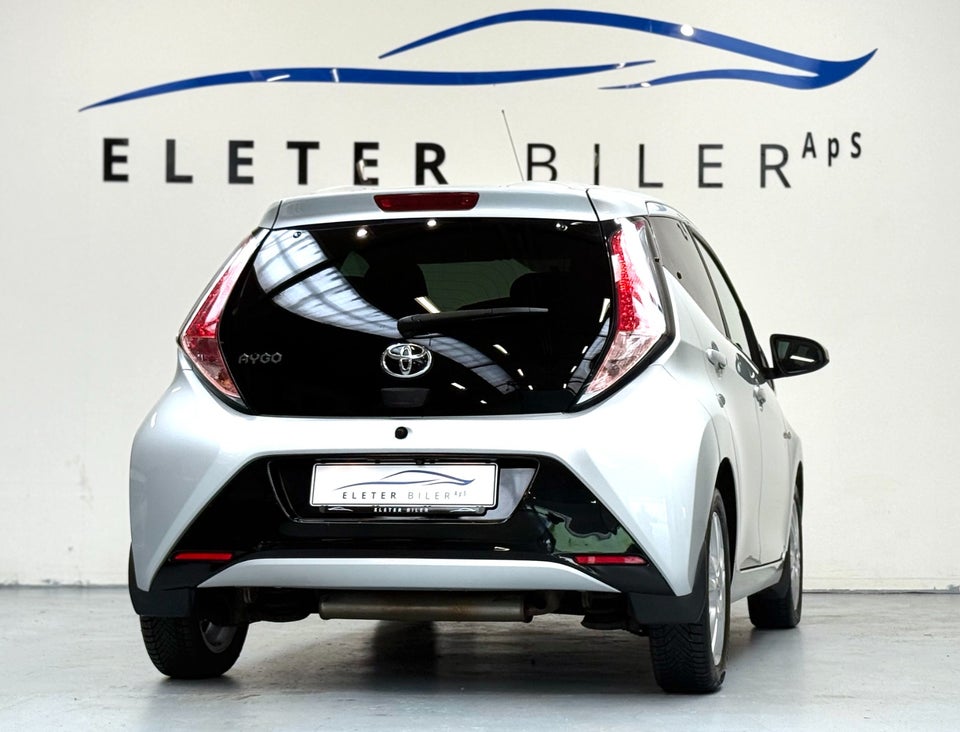 Toyota Aygo 1,0 VVT-i x-cellence 5d