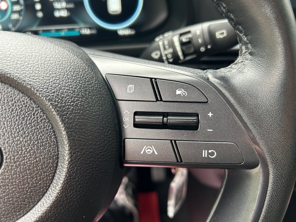 Hyundai i20 1,0 T-GDi Essential DCT 5d