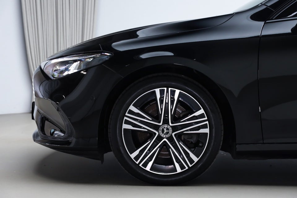 Mercedes CLA250+ EQ Progressive Premium Plus 4d