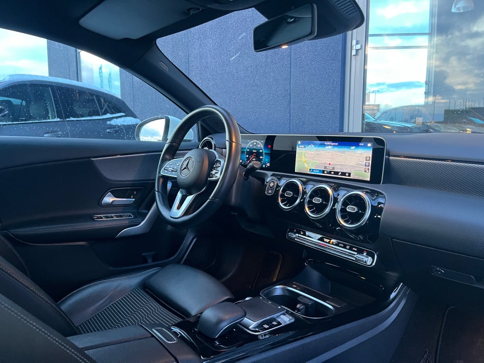 Mercedes A200 1,3 Progressive aut. 4d