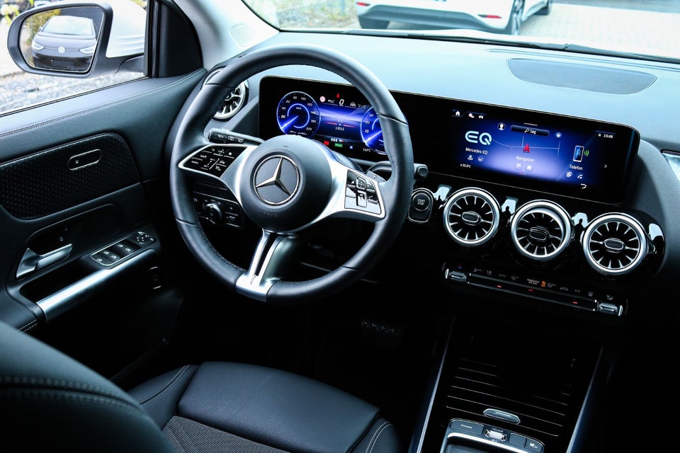 Mercedes EQA250 Progressive 5d