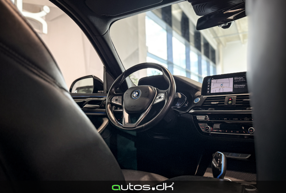 BMW iX3 Charged Plus 5d