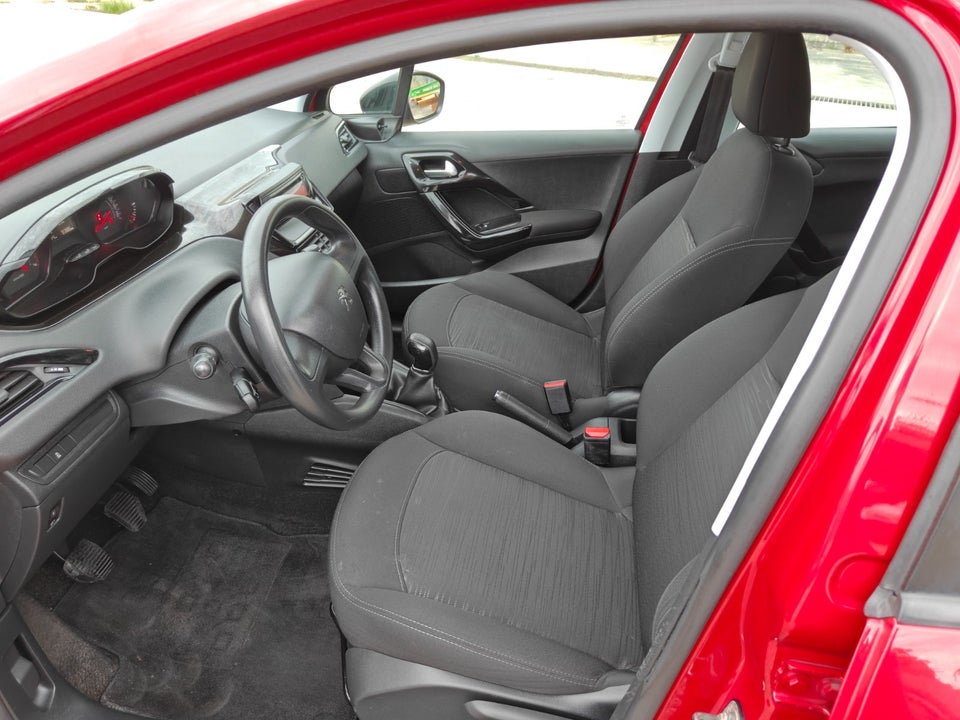 Peugeot 208 1,0 VTi Access Air 5d