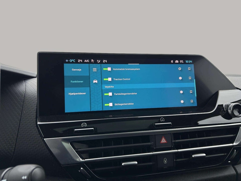 Citroën ë-C4 X 54 Shine 4d