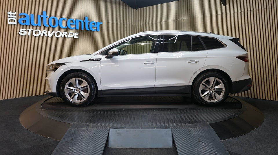 Skoda Enyaq 80 iV Plus Loft 5d