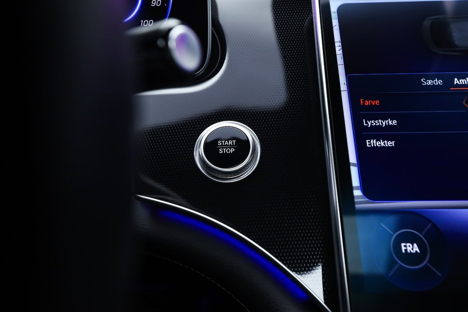 Mercedes EQE300 Electric Art 4d