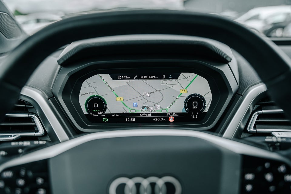 Audi Q4 e-tron 45 quattro 5d