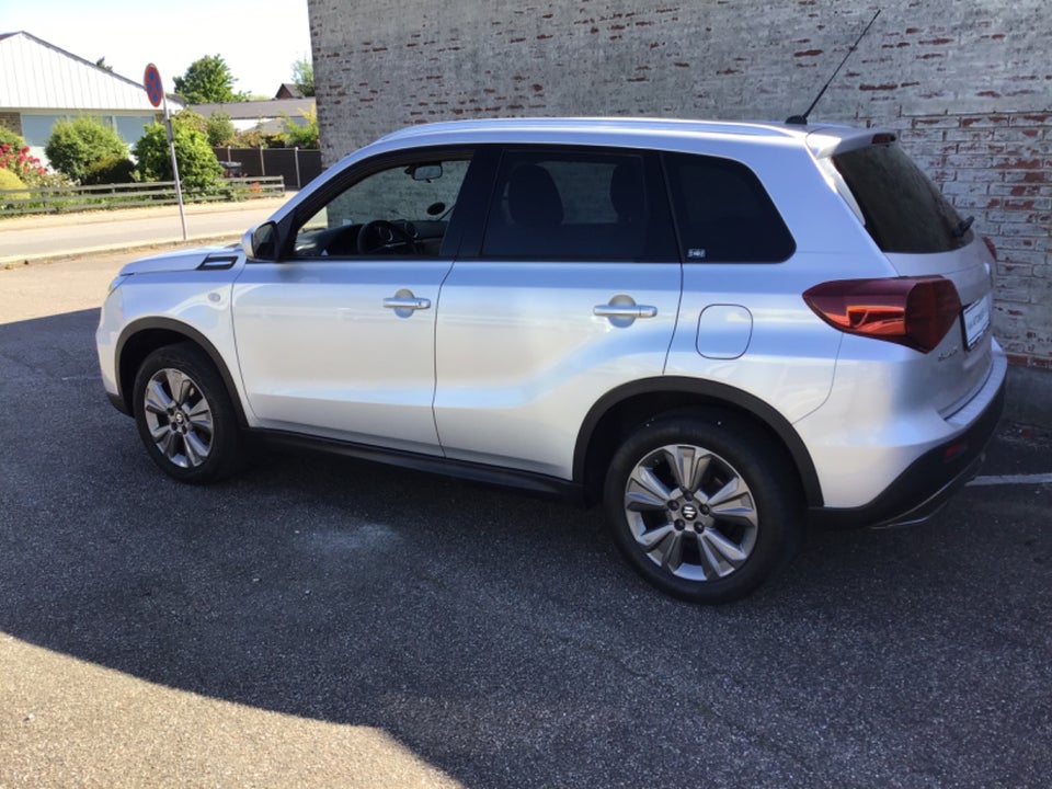 Suzuki Vitara 1,4 mHybrid Active 5d