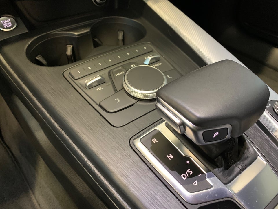 Audi A4 40 TFSi Sport Prestige Avant S-tr. 5d